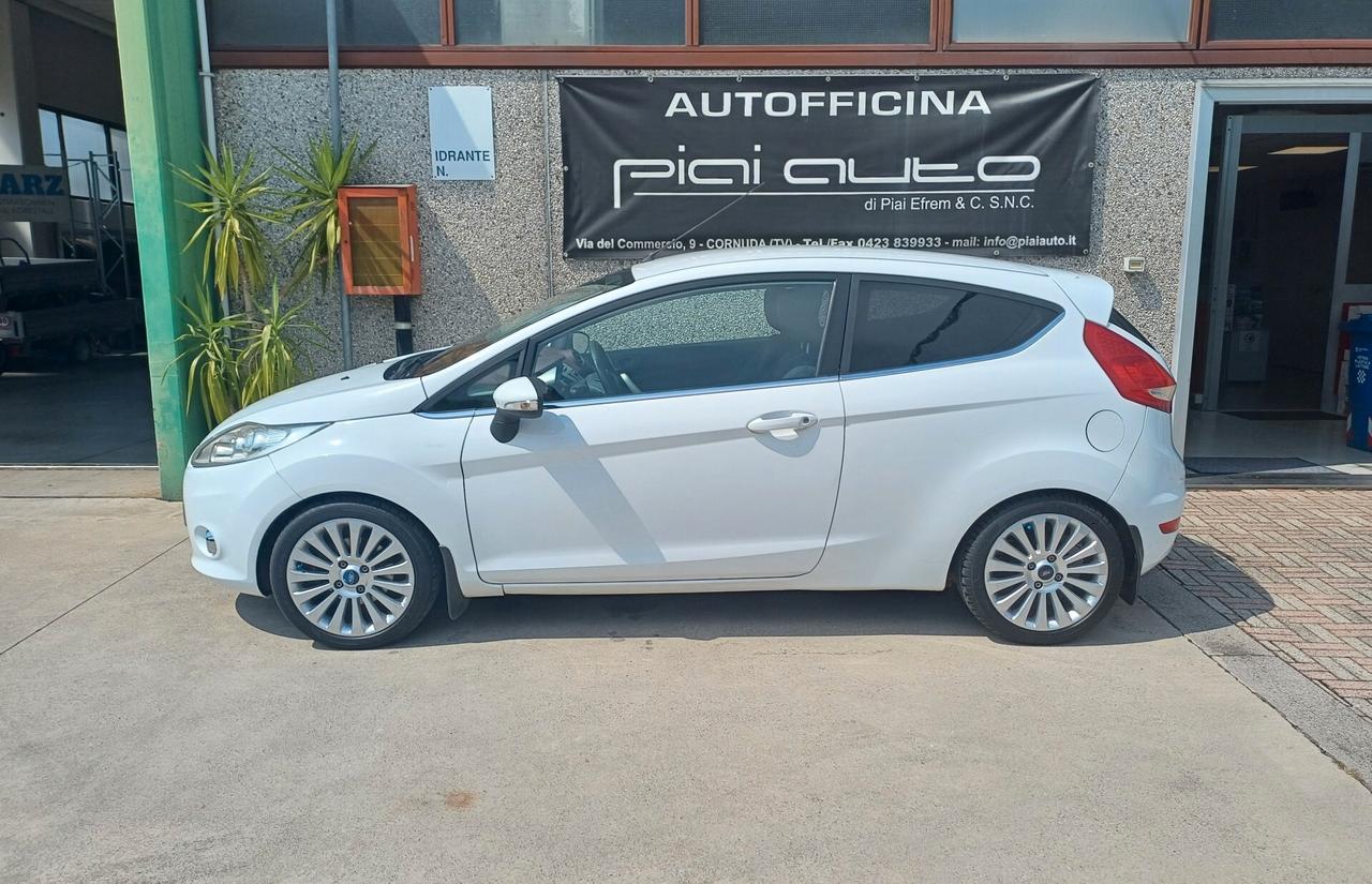 Ford Fiesta 1.4 3 porte Bz.- GPL Titanium