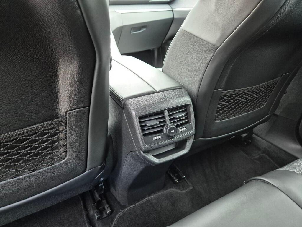 Peugeot 3008 BlueHDi 130CV EAT8 ALLURE