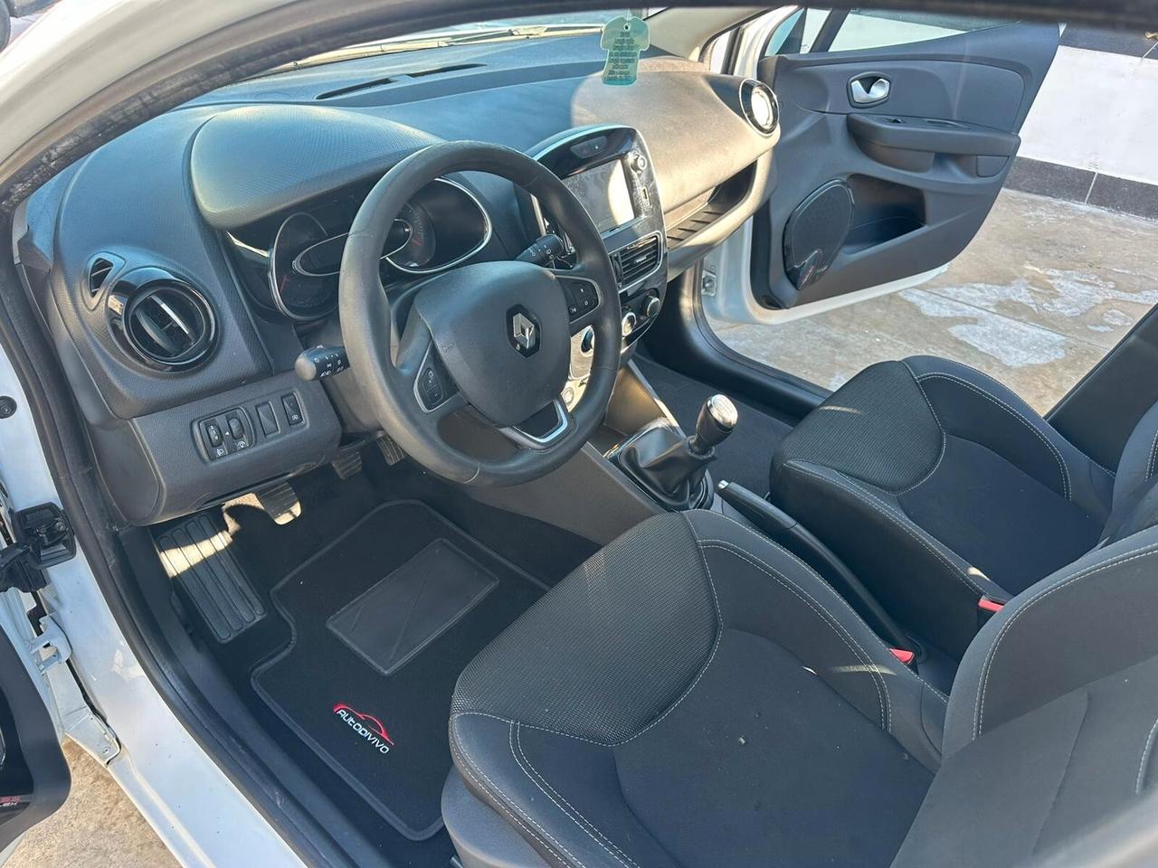 Renault Clio Sporter dCi 8V 75 CV Duel