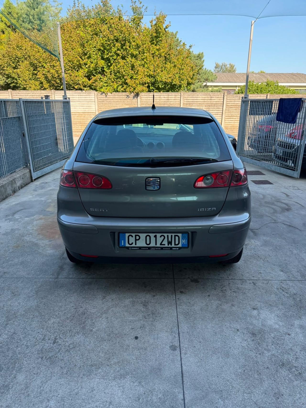 Seat Ibiza 1.4 16V 101CV 5p. Sport