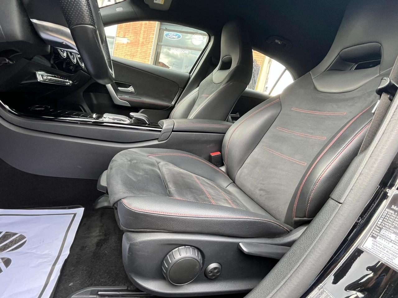 Mercedes-benz A 200 d Automatic Premium AMG INTERNO/ESTERNO