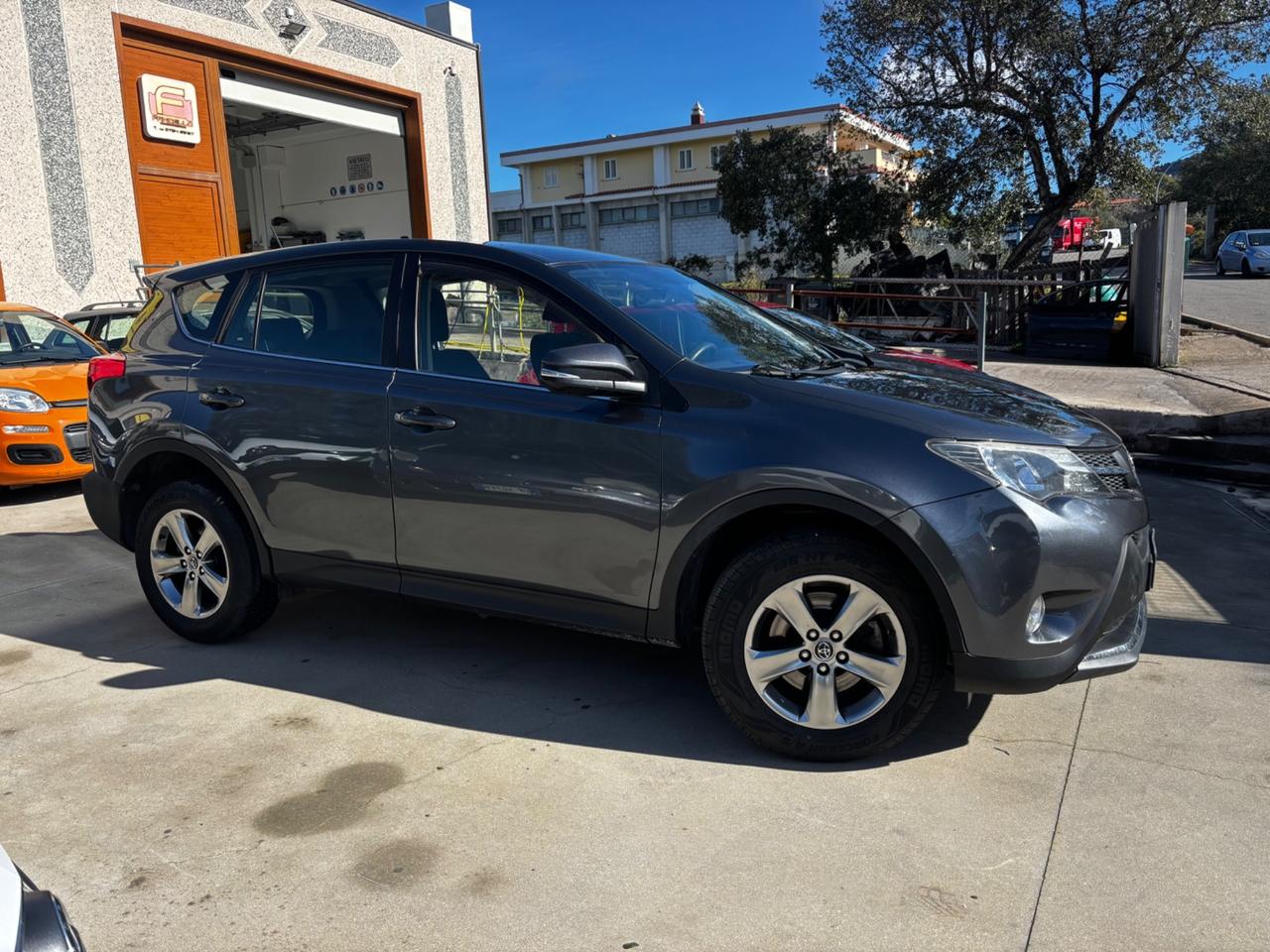 Toyota RAV 4 RAV4 2.0 D-4D 2WD