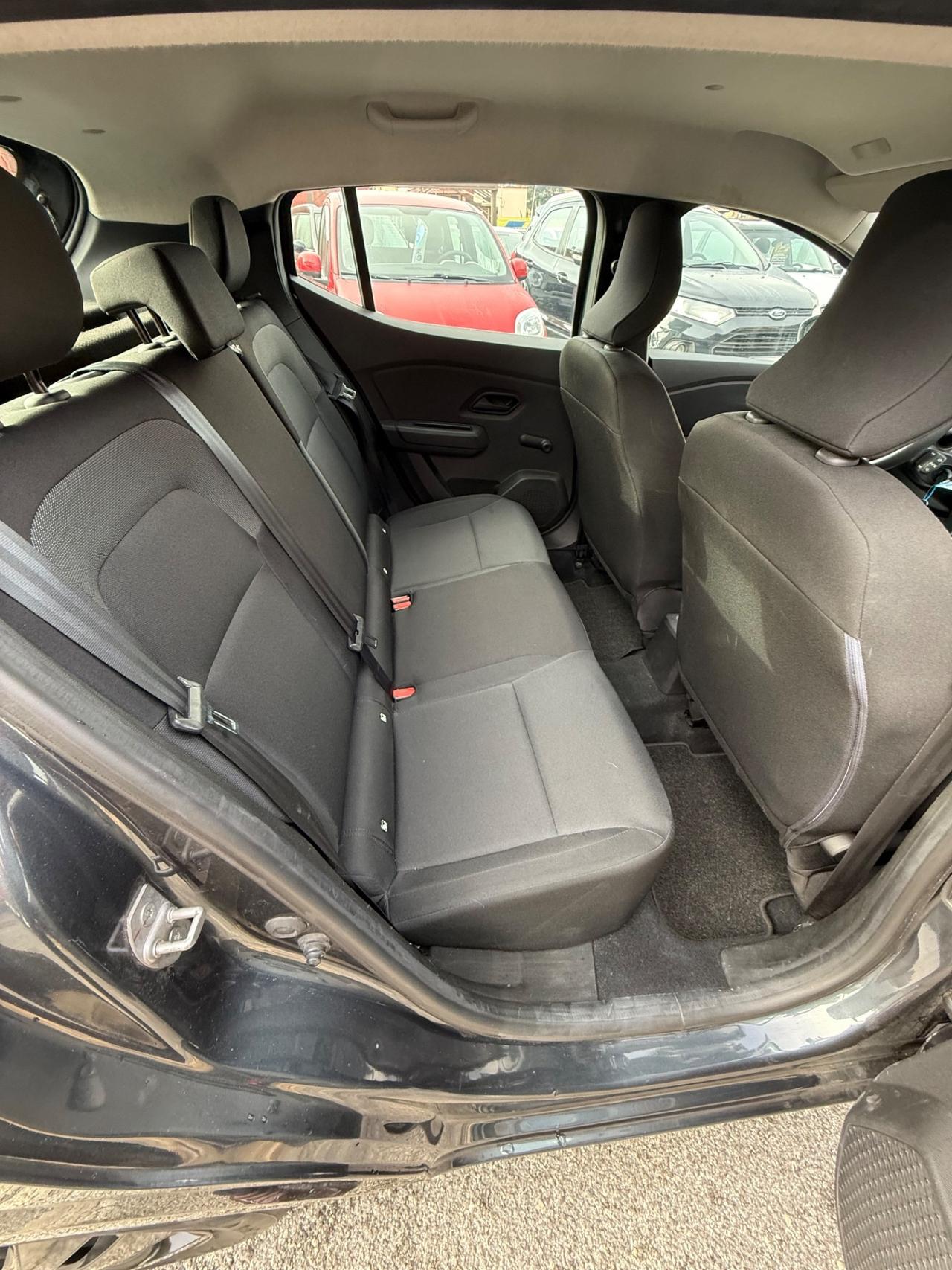 Sandero Streetway 1.0 65 CV-unipro-B-color-rate