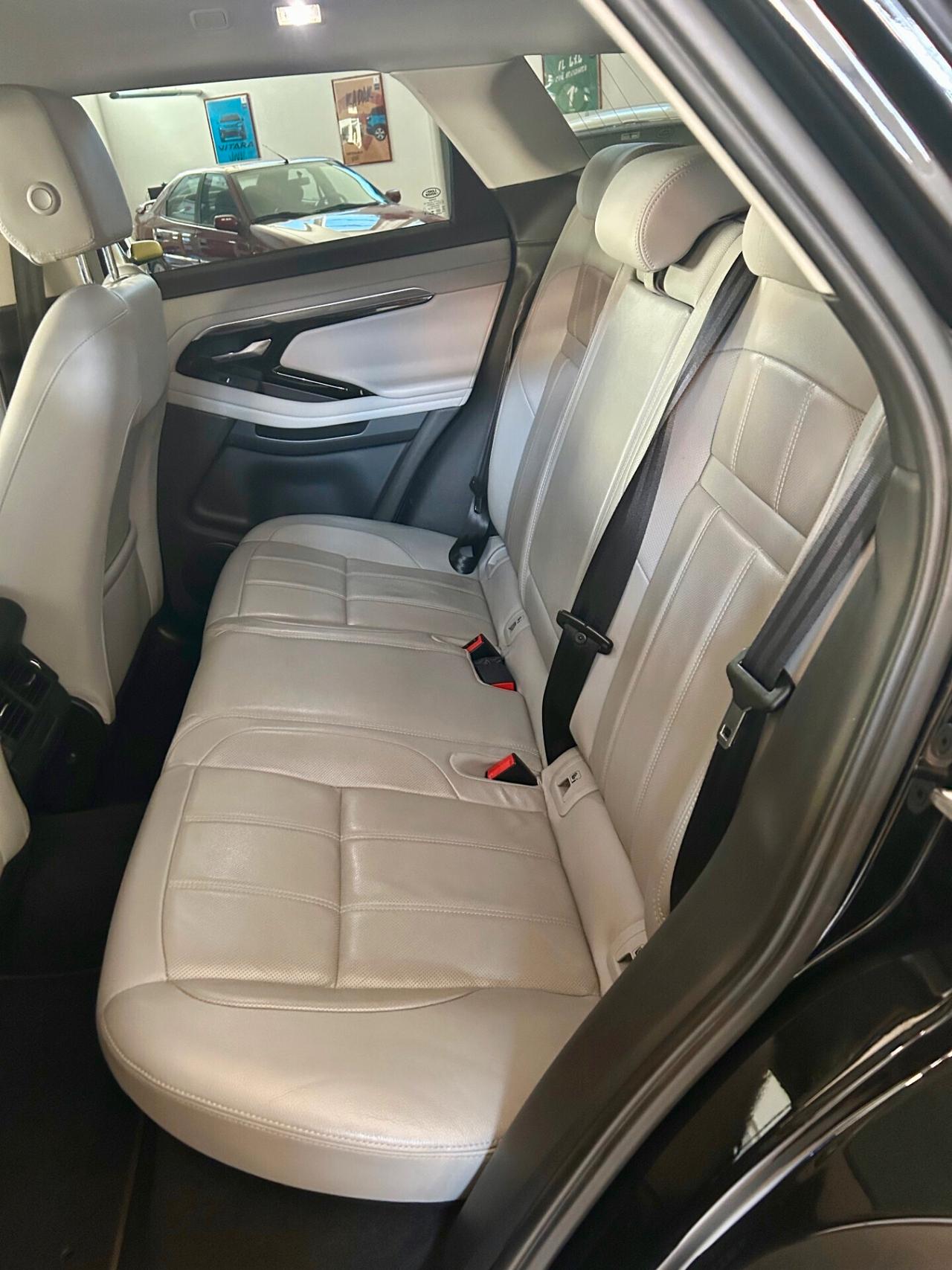 Land Rover Range Evoque 2.0D I4-L.Flw 150 CV AWD Auto HSE