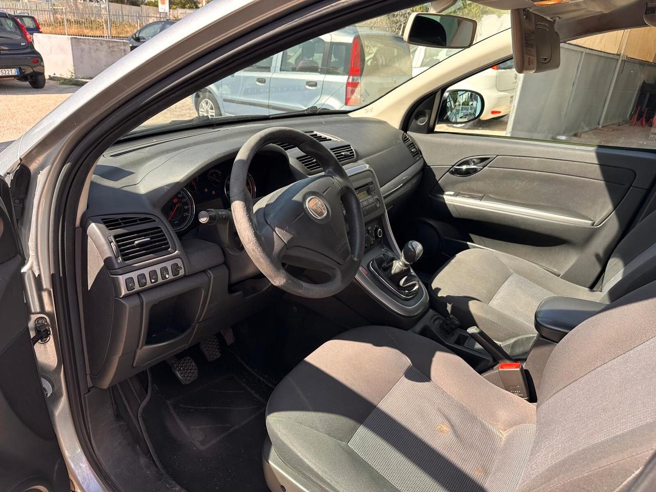Fiat Croma 1.9 Multijet Emotion