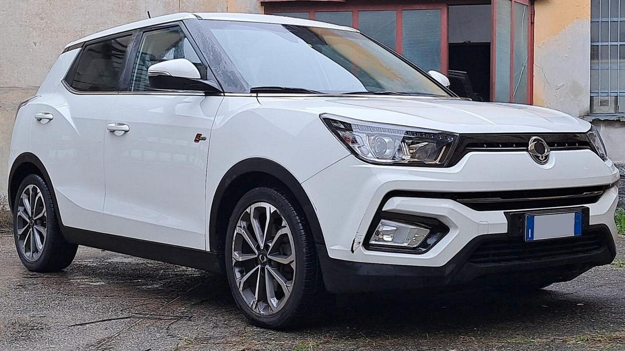 Ssangyong Tivoli 1.6D 4WD DREAM AUTOMATICO