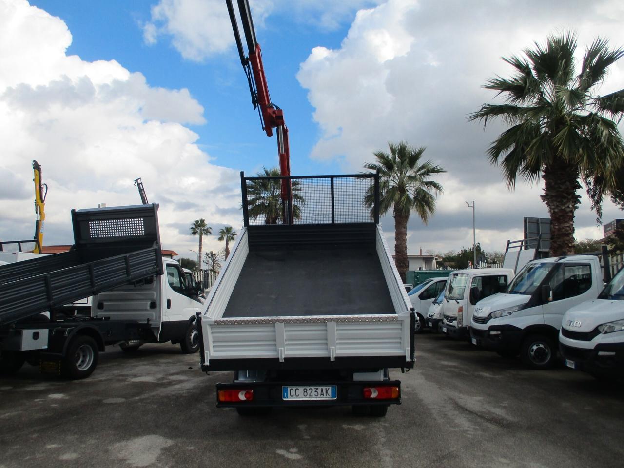 Nissan Cabstar 3000 120CV GRU FASSI F30 3S +RIBALT ATTACCHI PUNTA