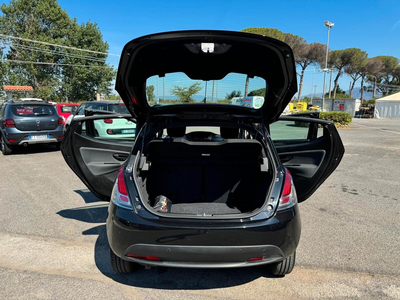 Lancia Ypsilon 1.2 GPL UNIPRO NEOPATENTATI 2019