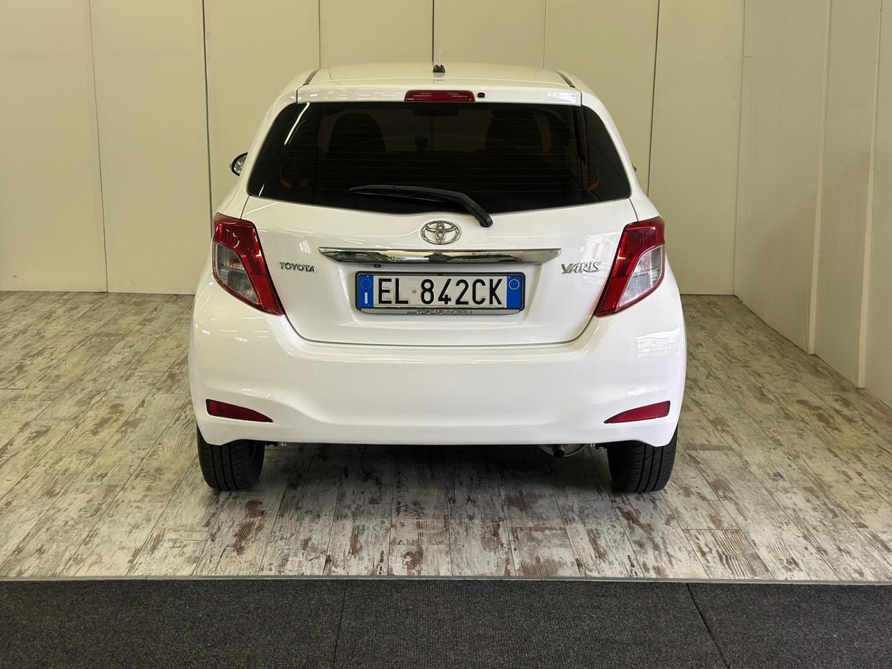 Toyota Yaris 1.0 Benzina 5 porte Lounge