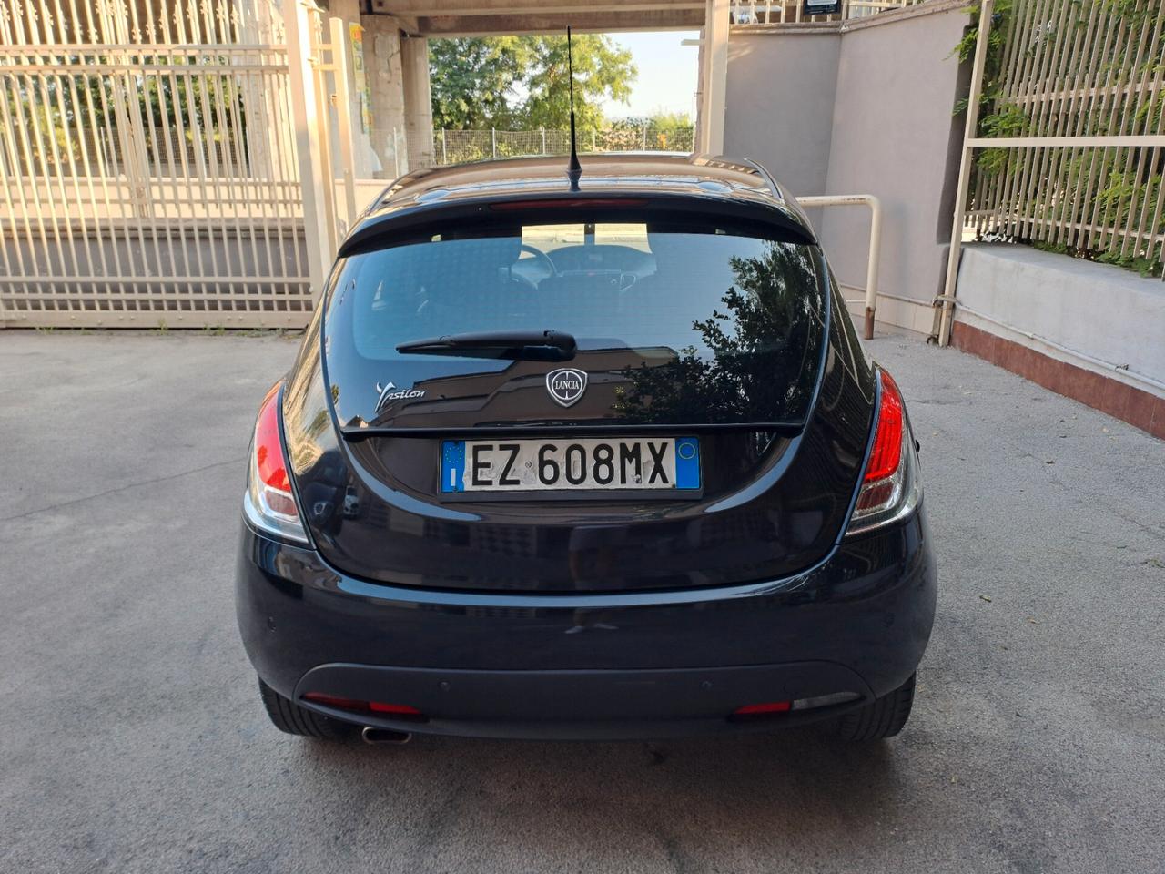 Lancia Ypsilon 1.2 69 CV 5 porte Gold IMP GPL