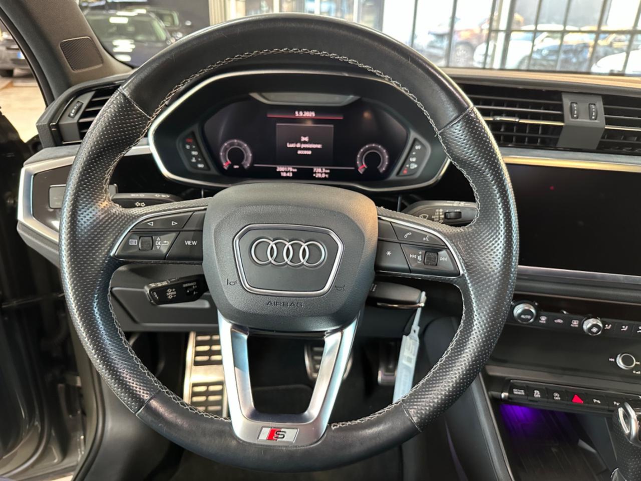 Audi Q3 40 TDI 200 CV quattro S tronic line edition 2021