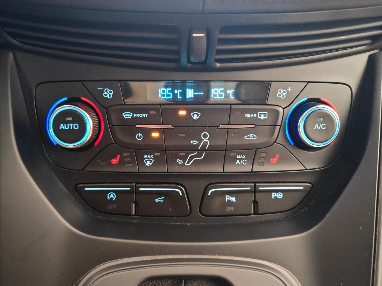 Ford Kuga 2.0 TDCI 180 CV S&S 4WD Powershift Vignale