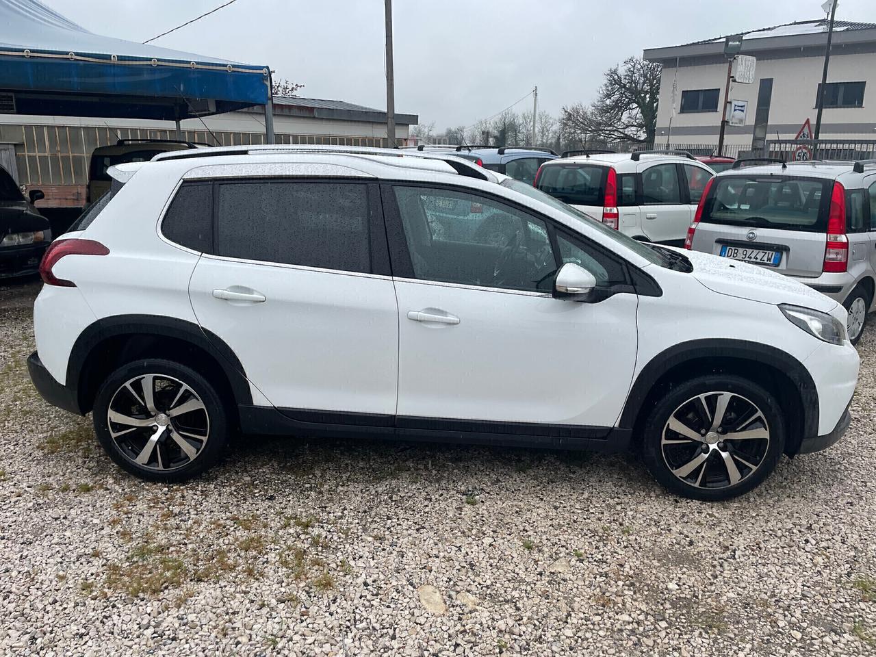 Peugeot 2008 Blue HDi 1.6 HDI EURO 6