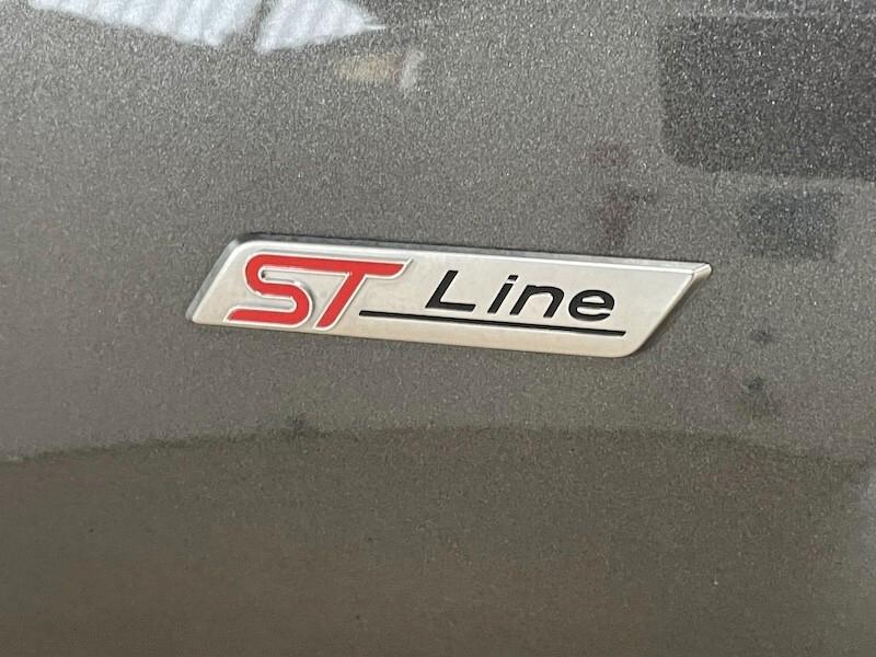 Ford Focus 1.5 EcoBlue 115 CV automatico 5p. ST-Line