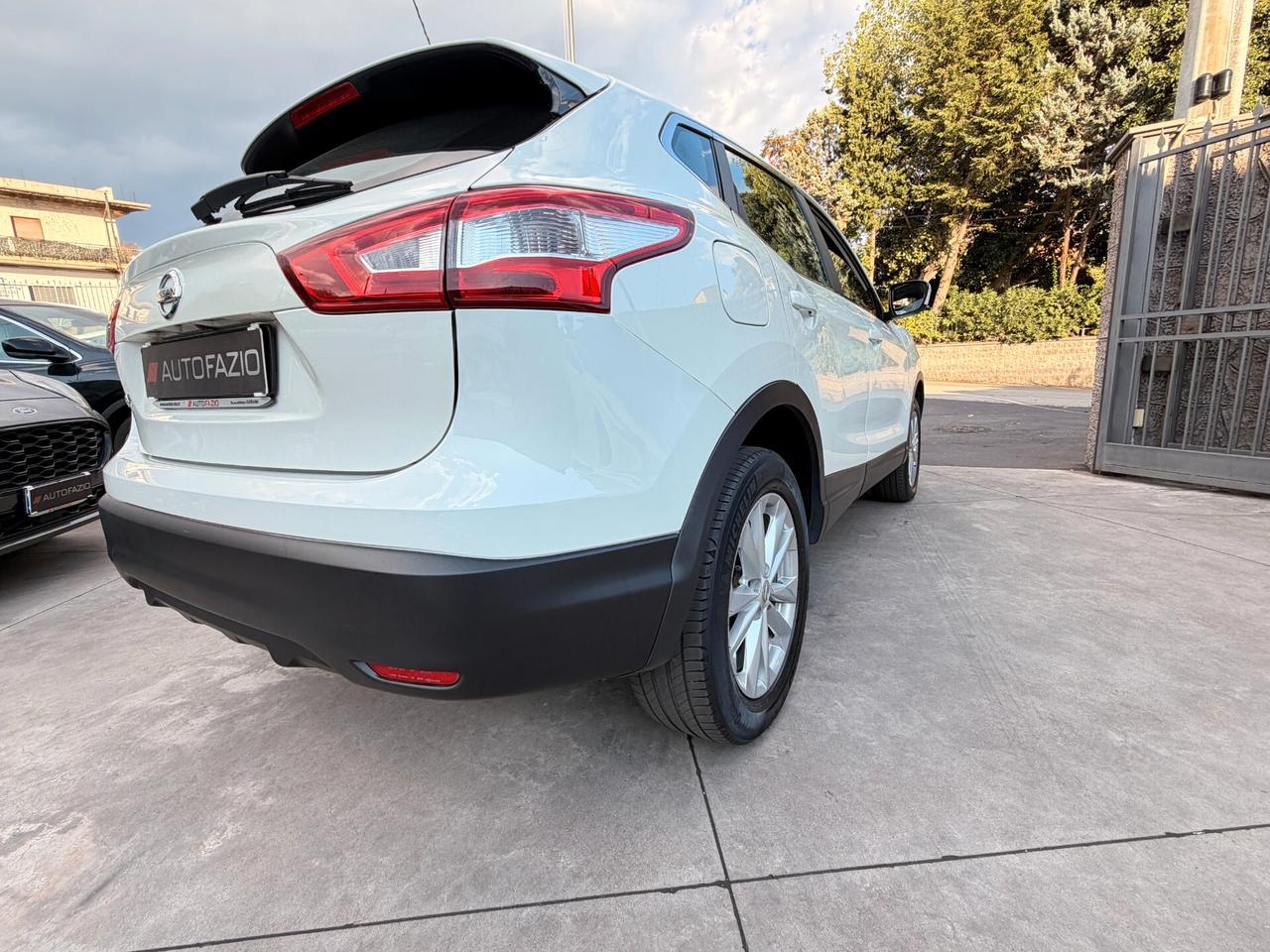 Nissan Qashqai 1.6 dCi 2WD Acenta Premium