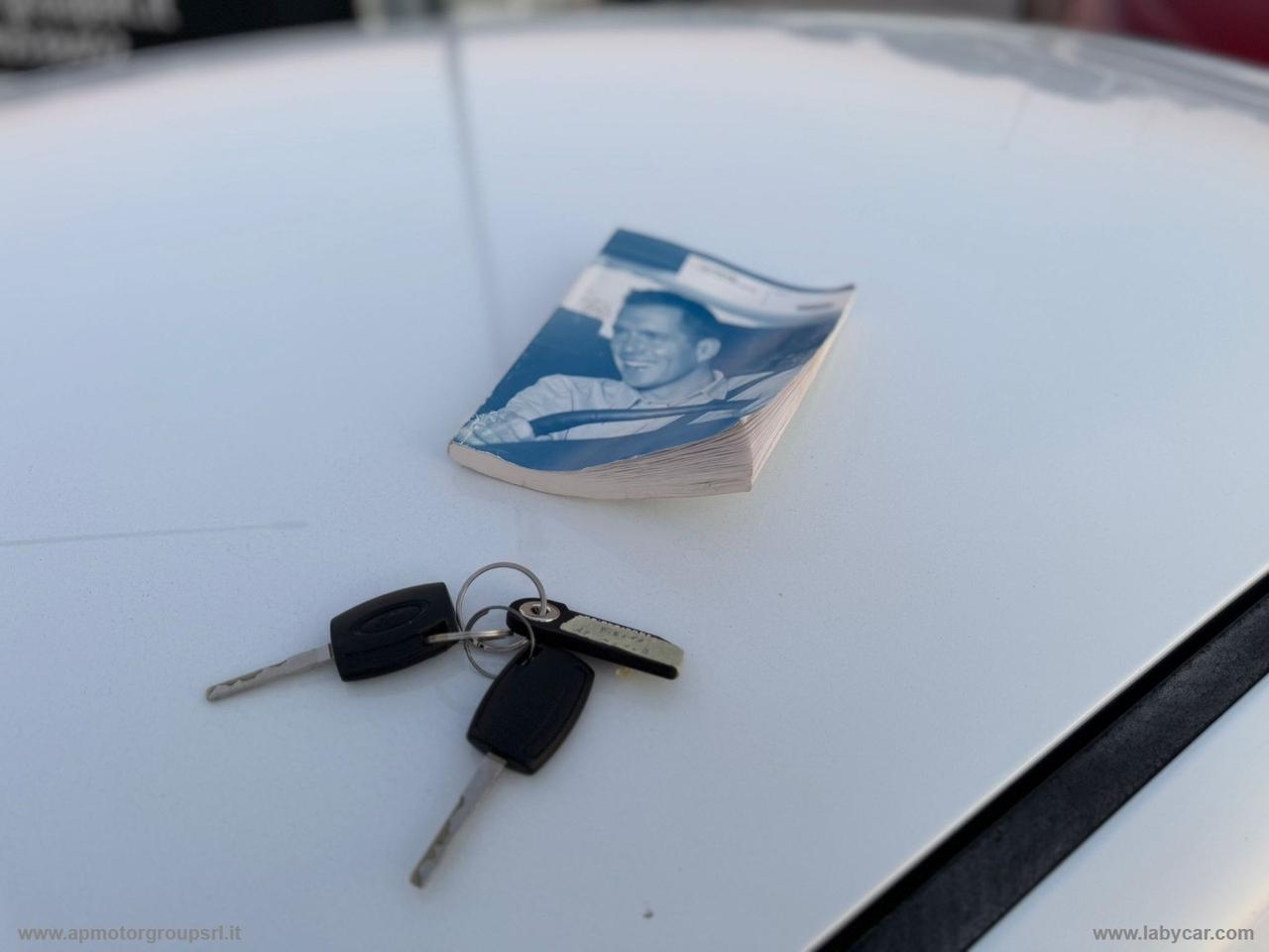 FORD Fiesta 1.4 TDCi 68 CV 5p. Titanium