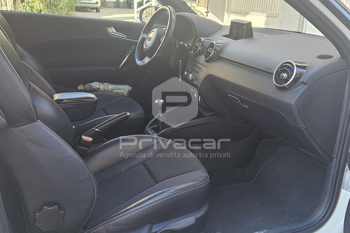 AUDI A1 1.6 TDI S line edition