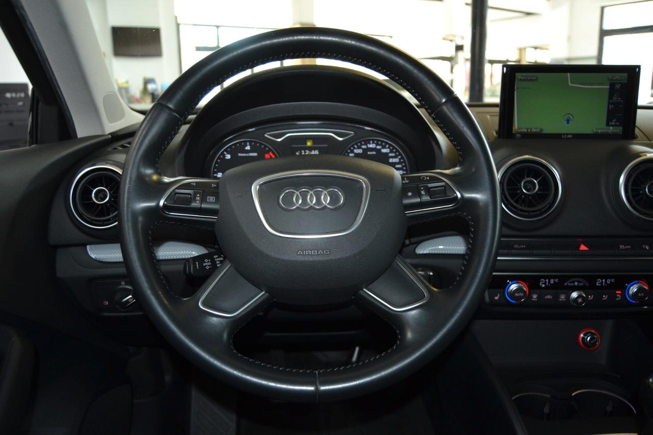 Audi A3 1.6 TDI Admired ULTRA 110CV Navi/Cruise/KMDOC