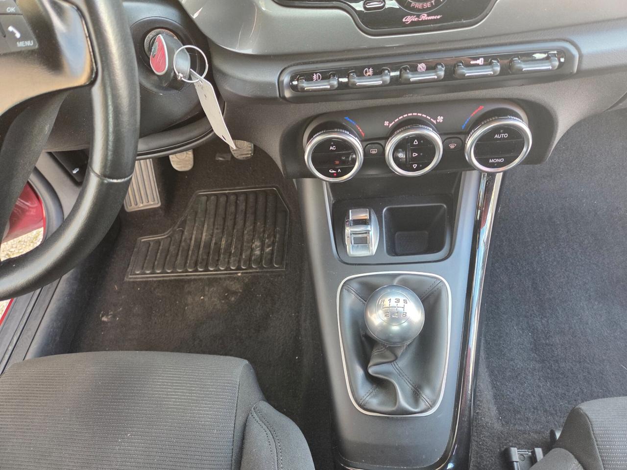 ALFA GIULIETTA 1.4 TB 170 CV MOLTO BELLA KMCERTIF