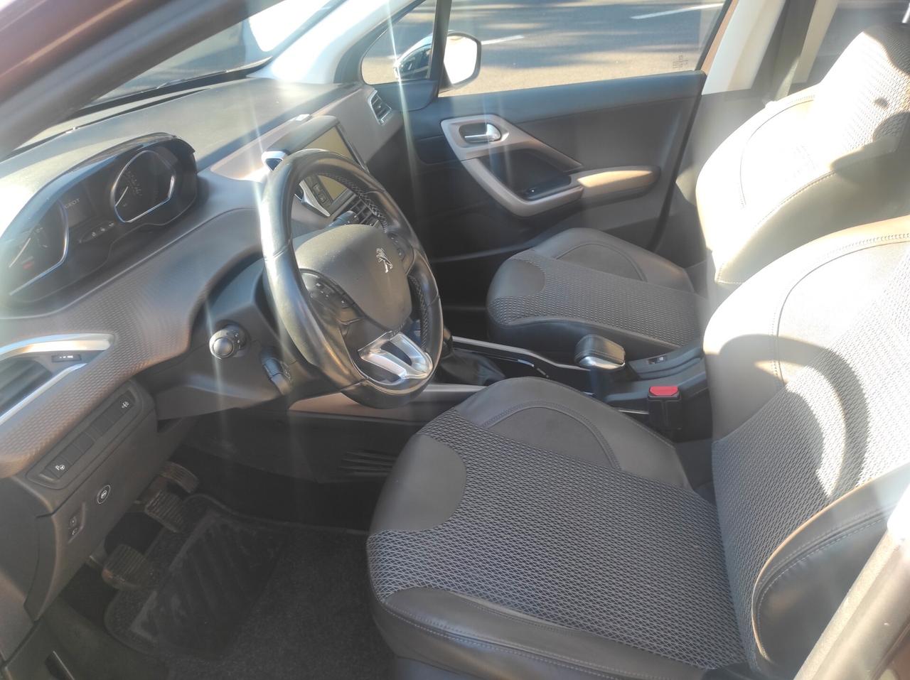 Peugeot 2008 1.6 VTi 120CV Allure