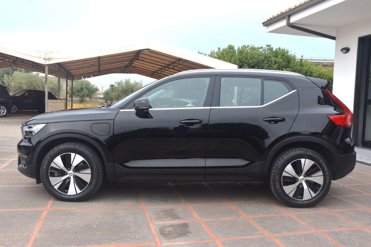 Volvo XC40 T4 Recharge Plug-in Inscription Expression
