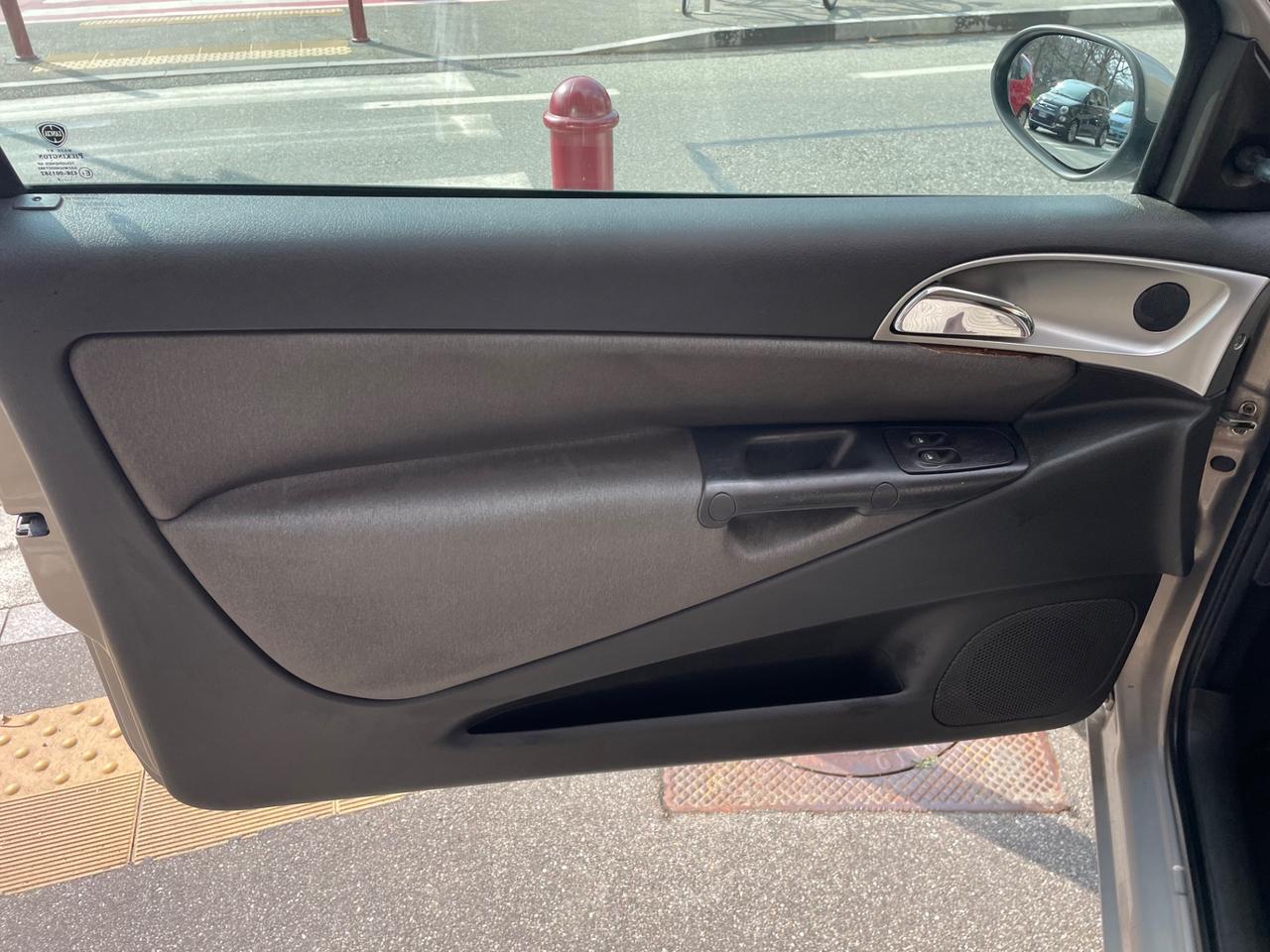 Lancia Ypsilon 1.2 BENZINA/1PROP/GARANZIA 12 MESI