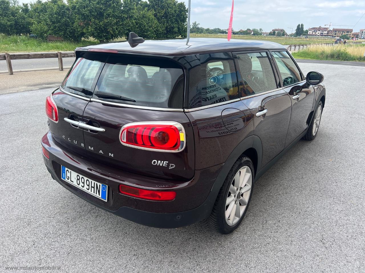 MINI Mini One D Hype Clubman PELLE FARI LED