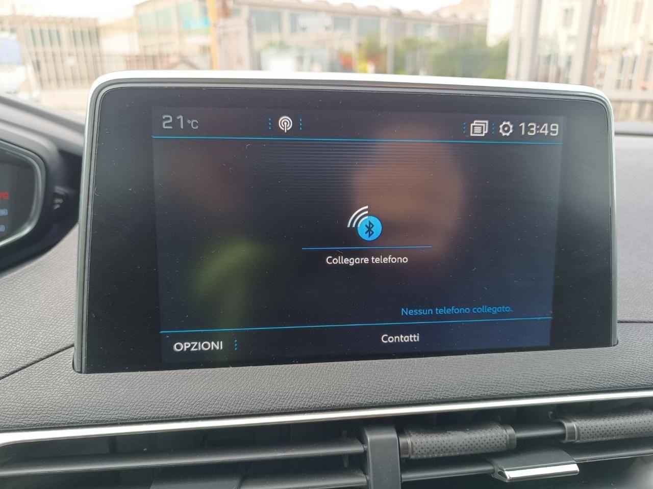 PEUGEOT 3008 BlueHDi 130 S&S EAT8 Allure