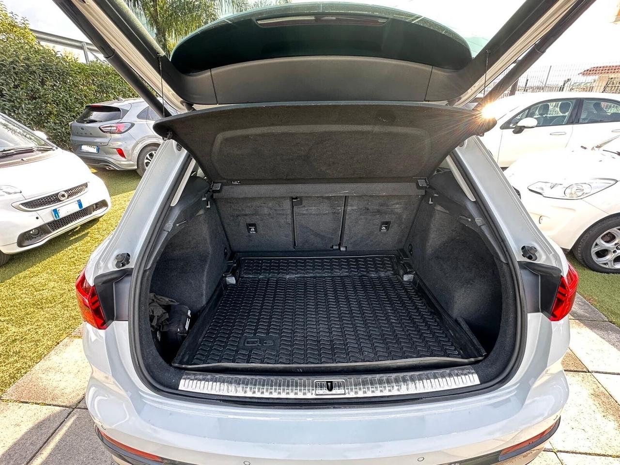 Audi Q3 2.0 TD. 150CV S tronic SPORT 2019 COCKPIT-CERCHIO DA 19' -FULL