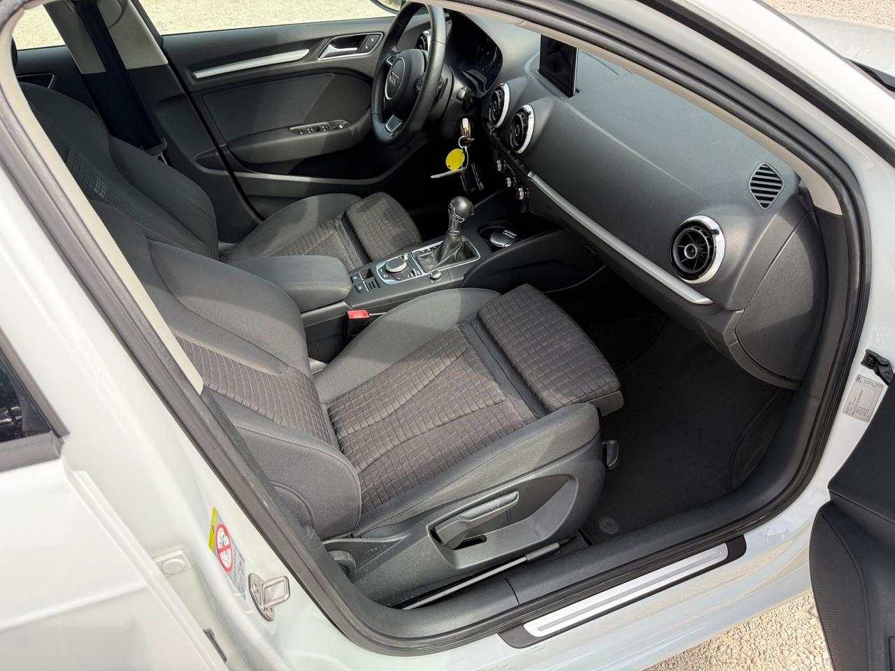 Audi A3 Sportback 2.0 tdi Ambition s-tronic