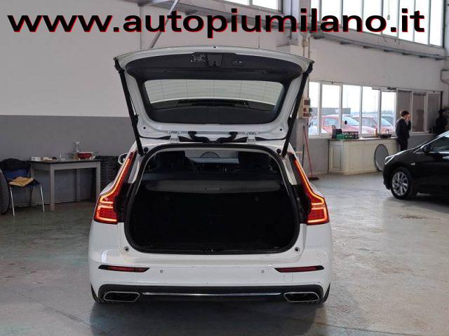 VOLVO V60 T6 Recharge AWD Plug-in Hybrid Inscription Express