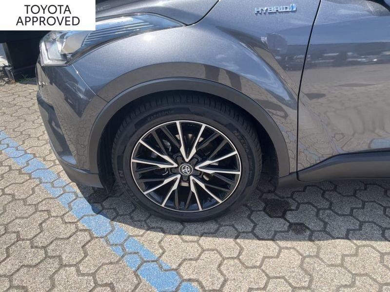 Toyota C-HR 1.8H LOUNGE 2WD E-CVT MY18