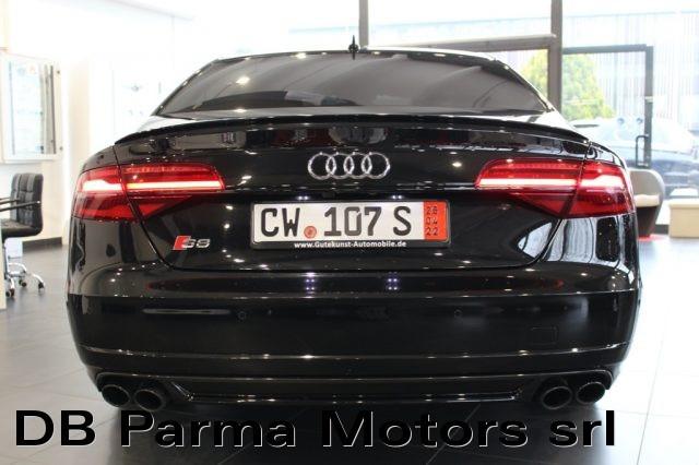 AUDI S8 4.0 TFSI quattro tiptronic plus CARBOCERAMIK