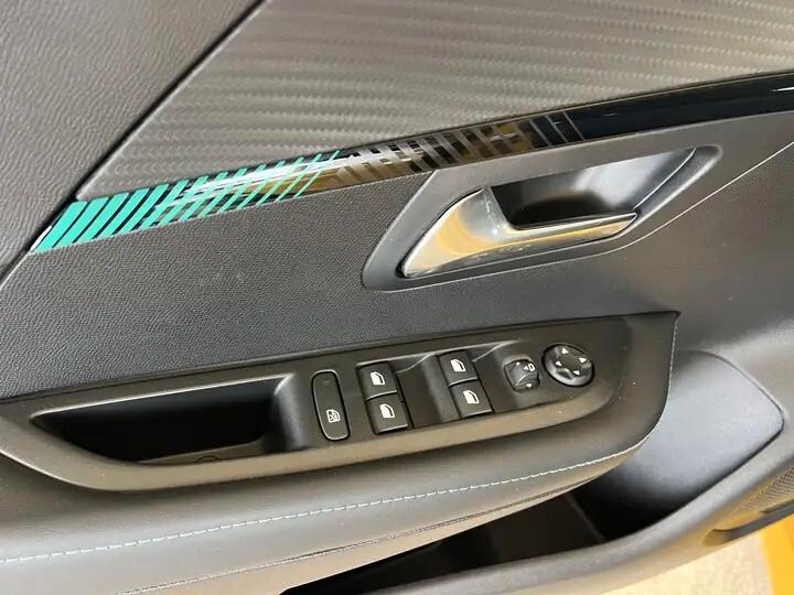 Peugeot 208 PureTech 75 Stop&Start 5 porte Allure