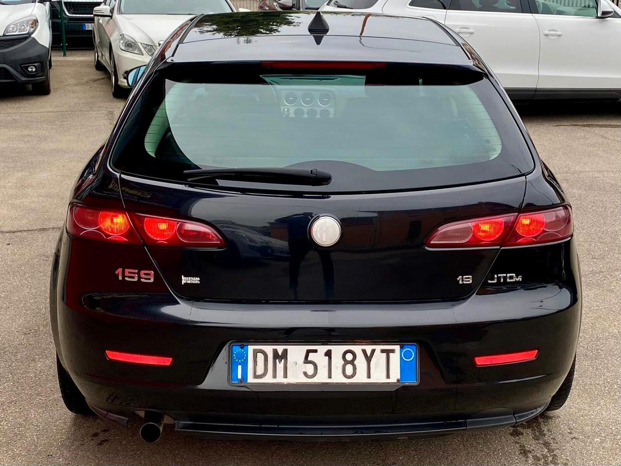 Alfa Romeo 159 1.9 JTDm 16V Sportwagon