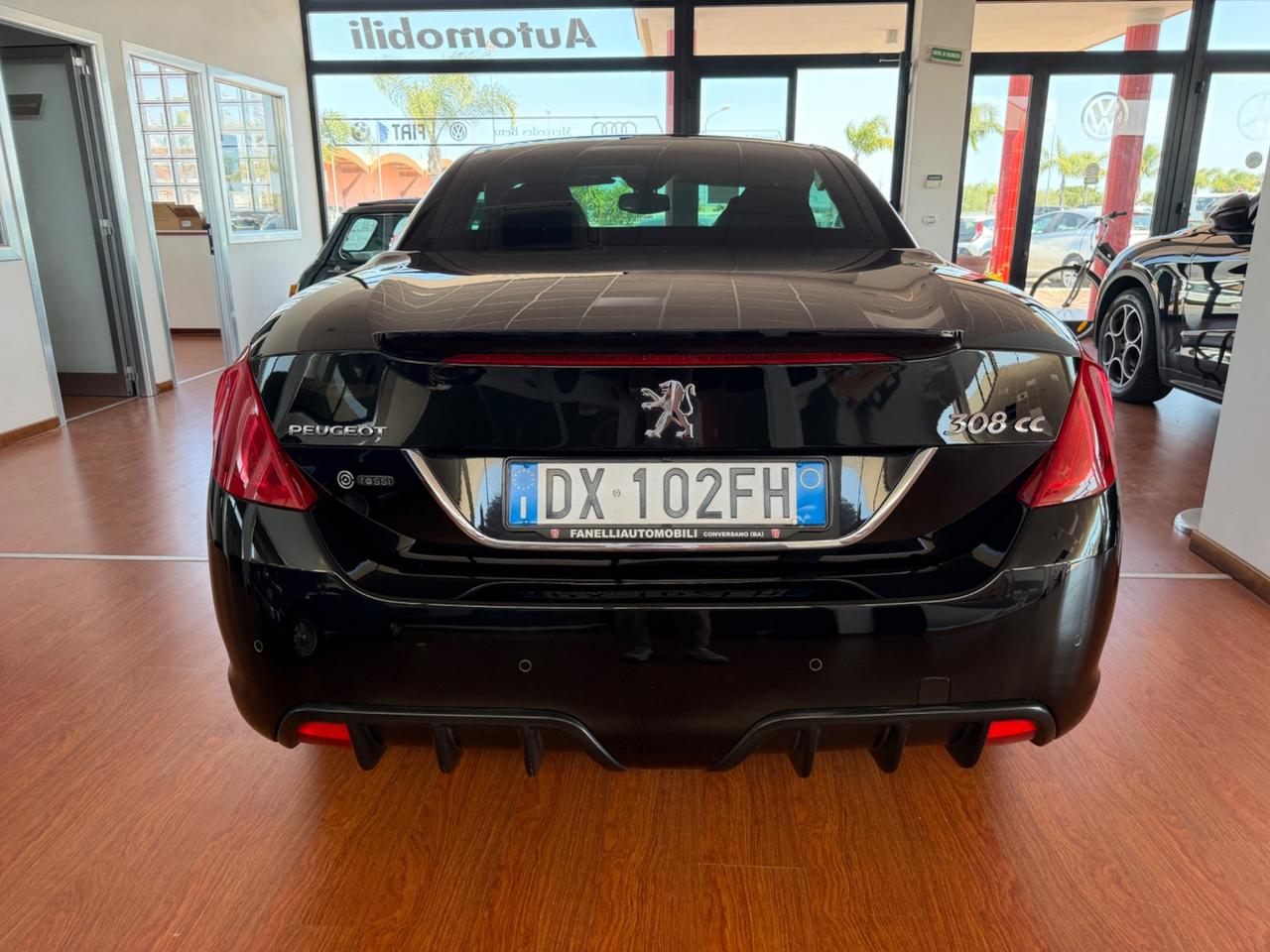 Peugeot 308 2.0 HDi 140CV CC Féline