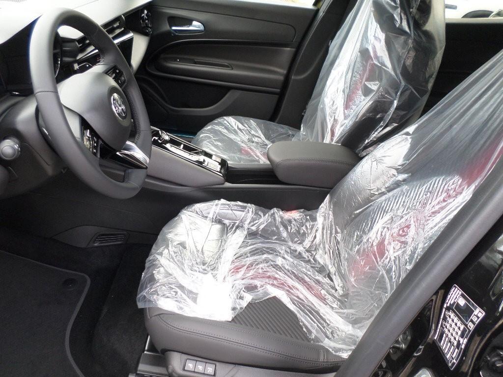 Alfa Romeo Junior 1.2 136 CV Hybrid eDCT6 Speciale