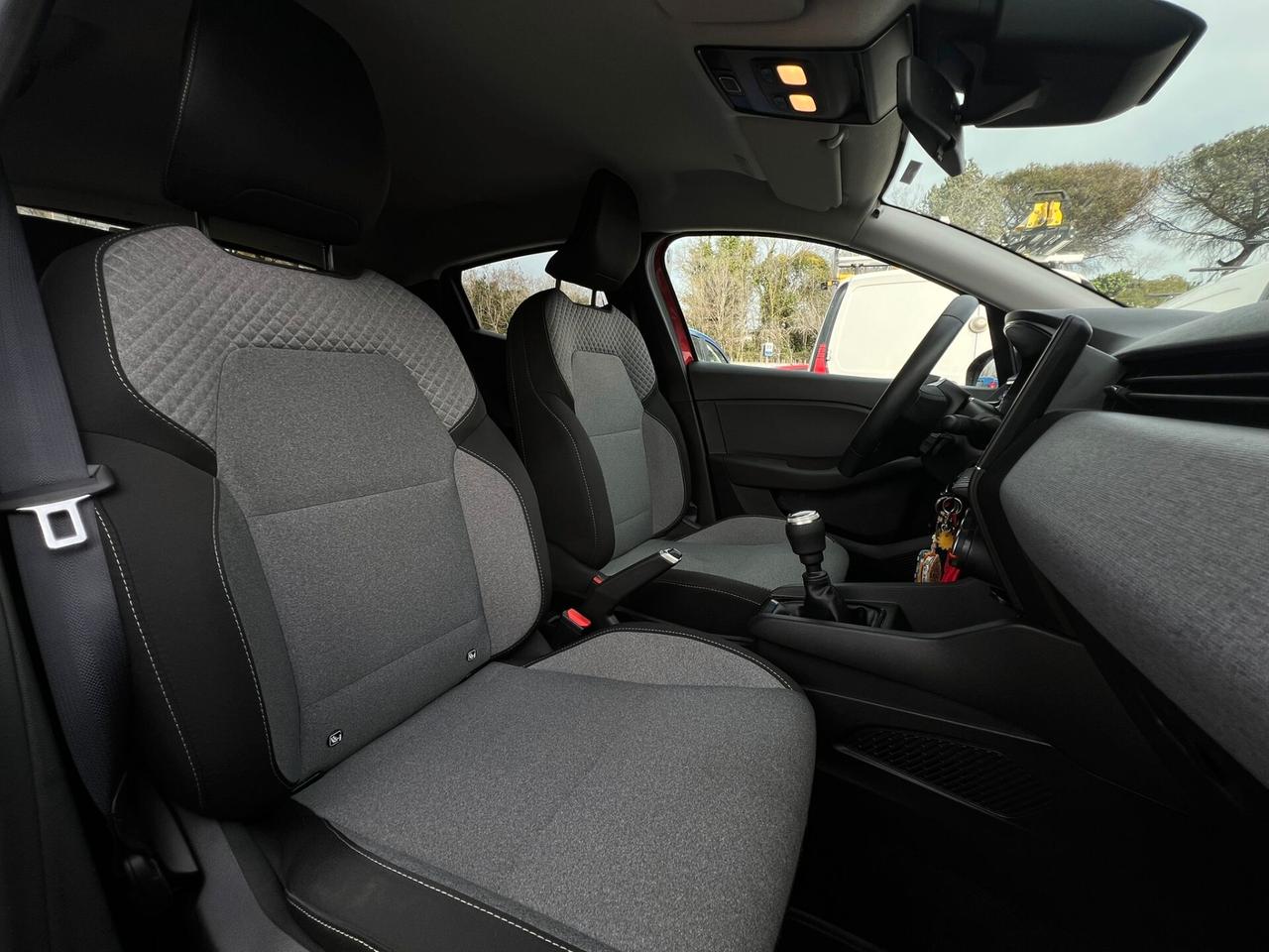 Renault Clio ECO-G 100 CV 5 porte Techno