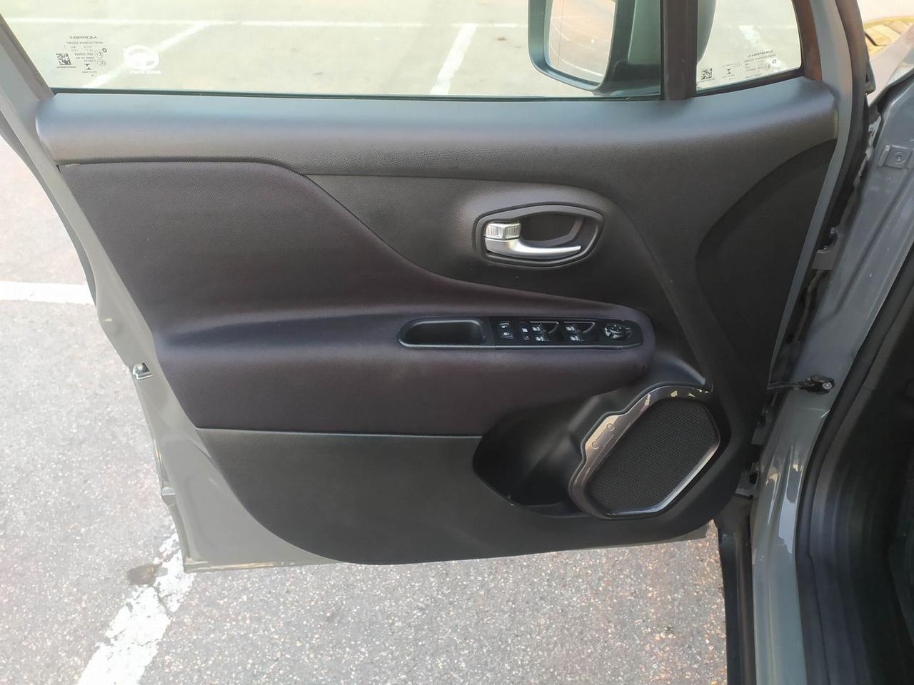 Jeep Renegade Limited 1.3 T-GDI PHEV #8244