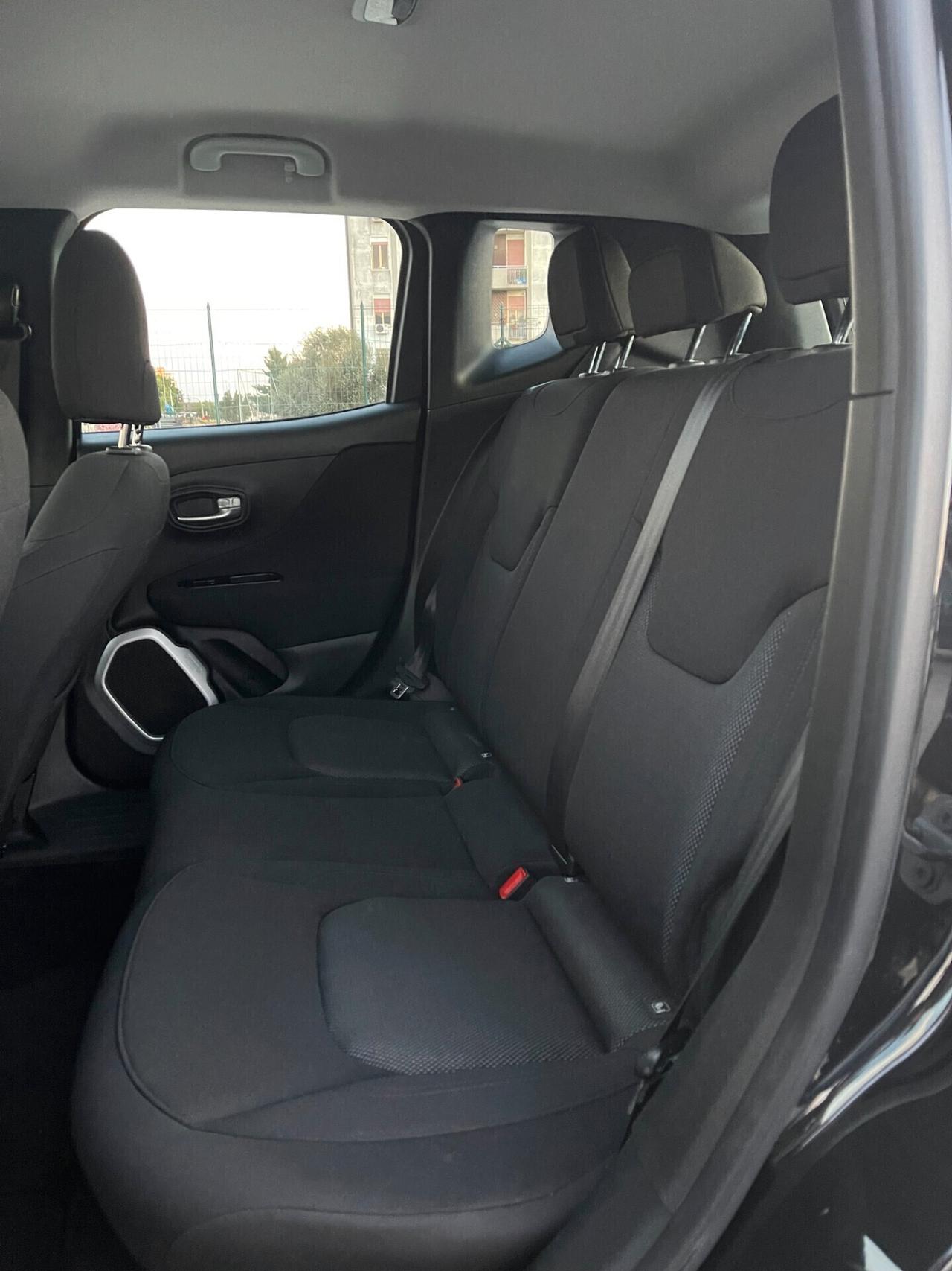 Jeep Renegade 1.6 Mjt DDCT 120 CV