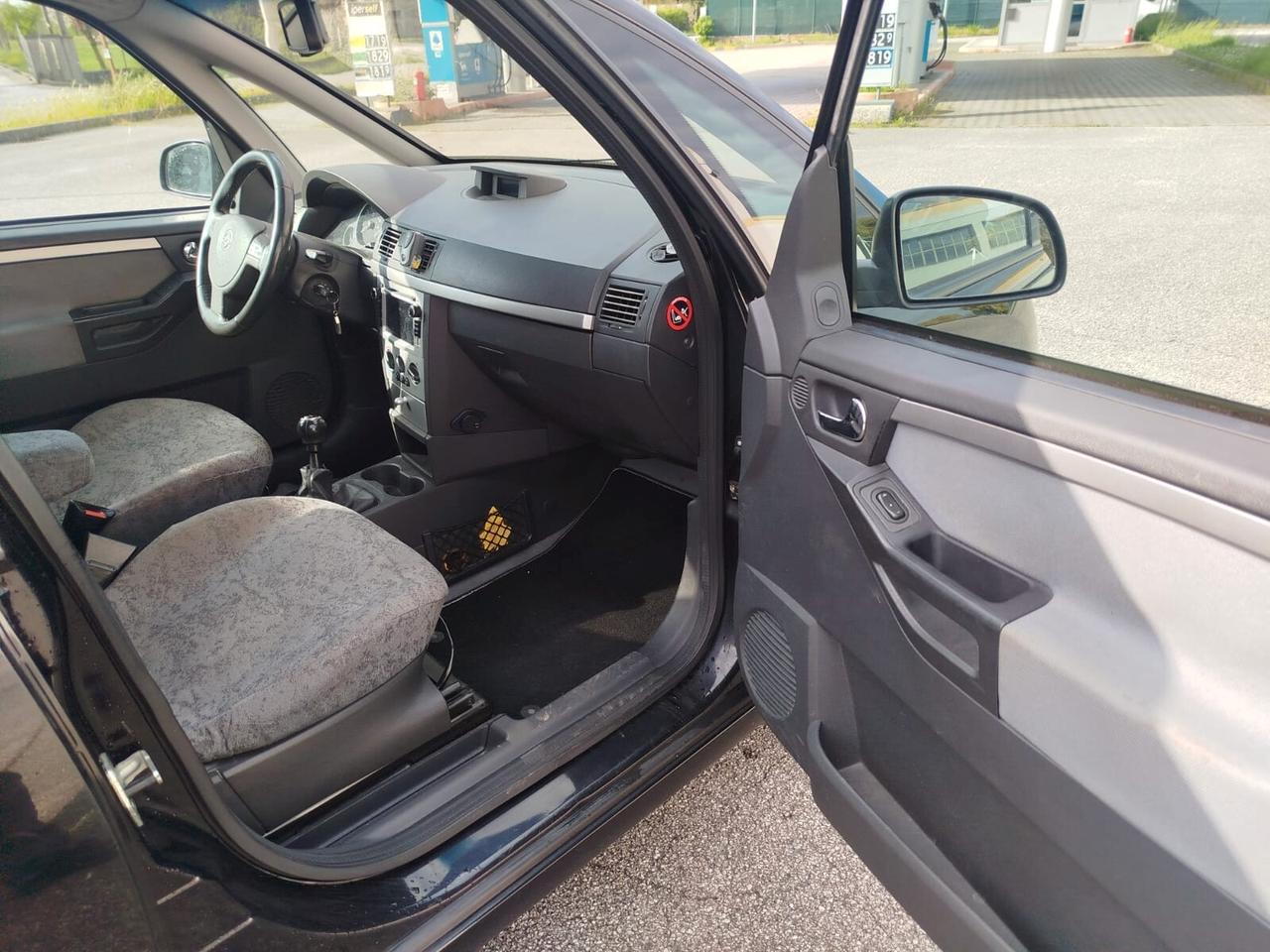 Opel Meriva 1.7 CDTI 101CV Cosmo