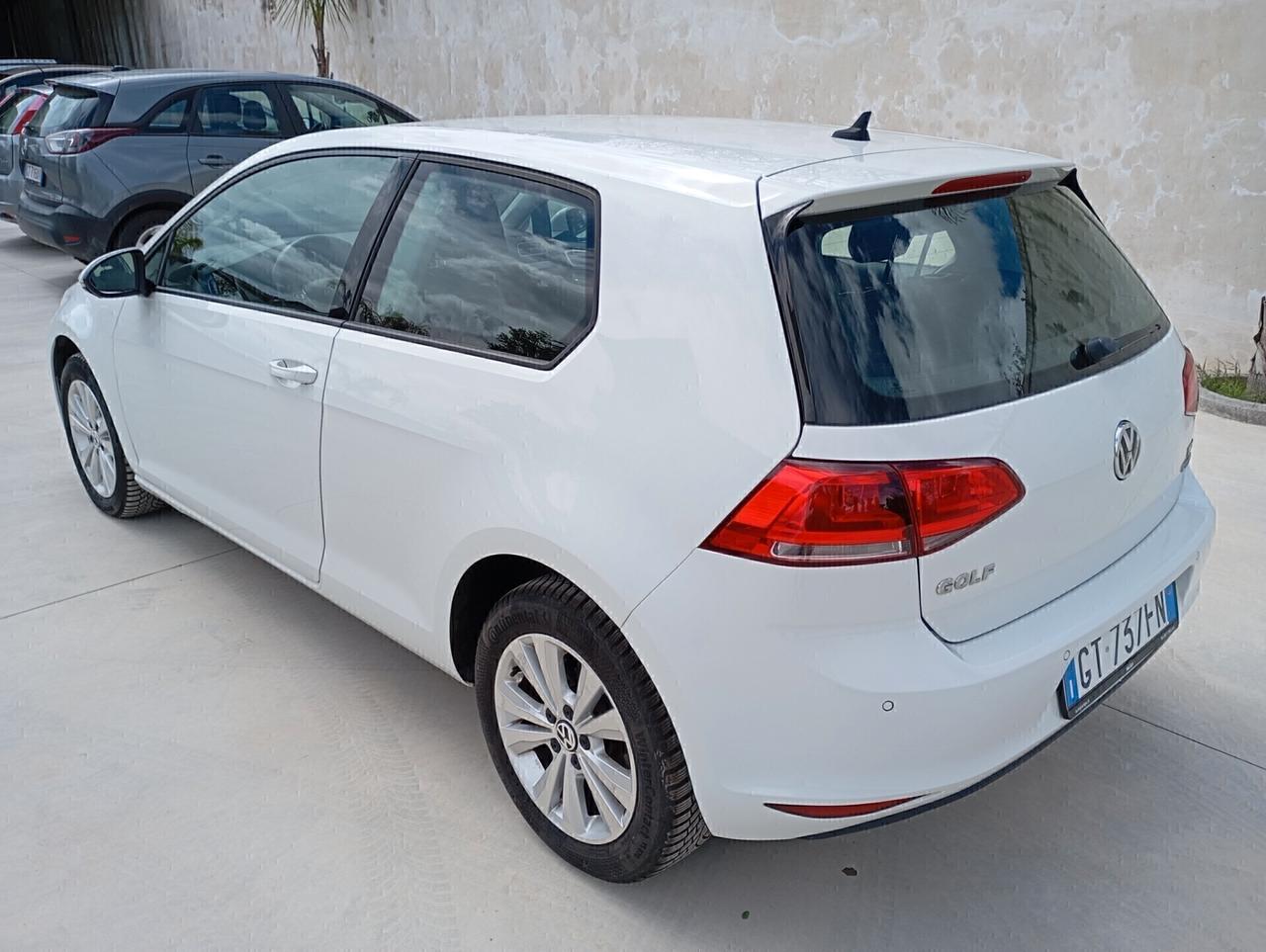 Volkswagen Golf 3P 1.6 TDI 90CV Comfortline BMT