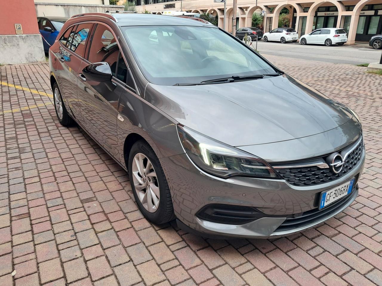 Opel Astra 1.5 CDTI 122 CV S&S Sports Tourer Business Elegance