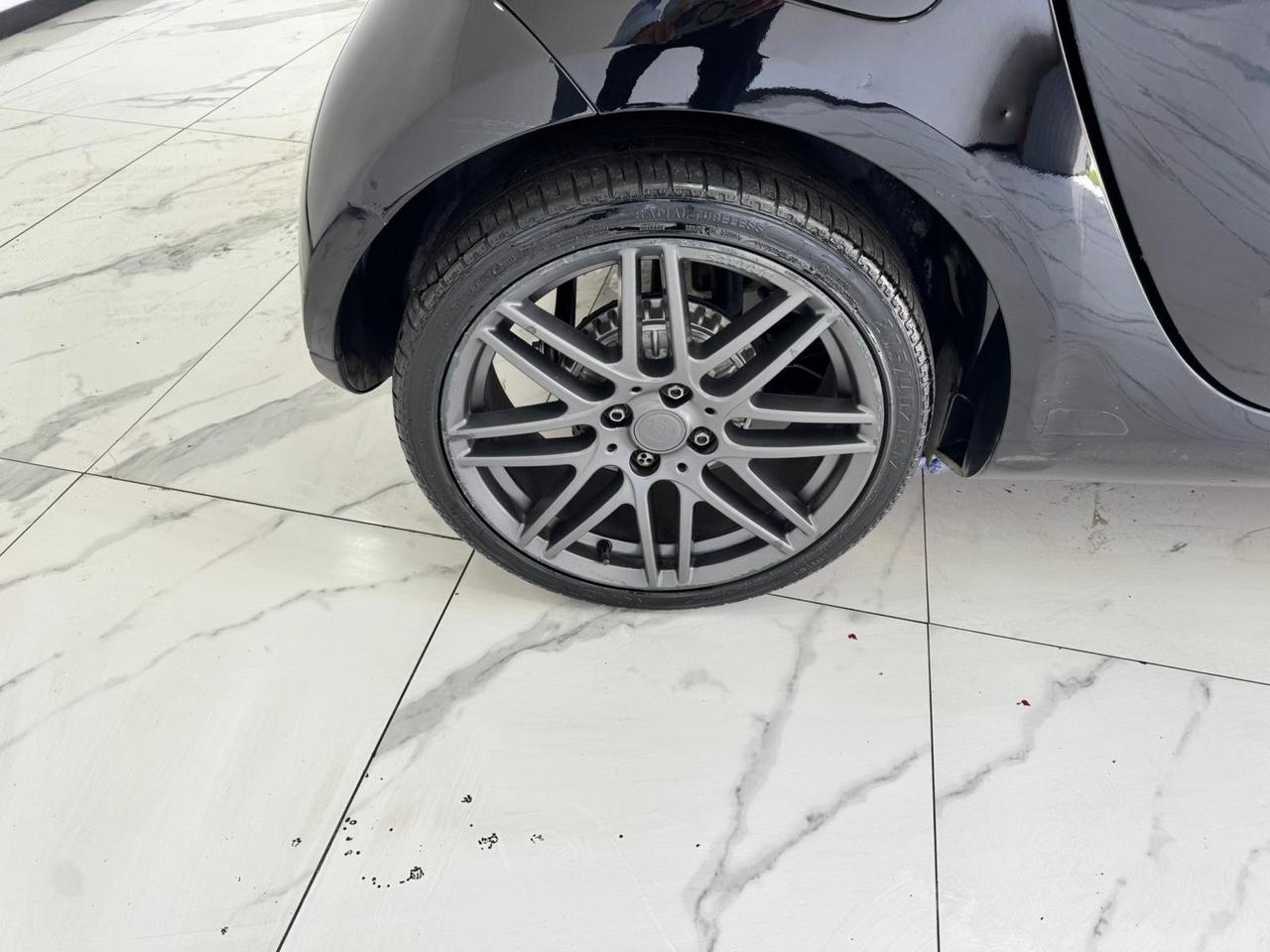 Smart ForTwo 70 1.0 twinamic cabrio-PELLE -CERCHI BRABUS