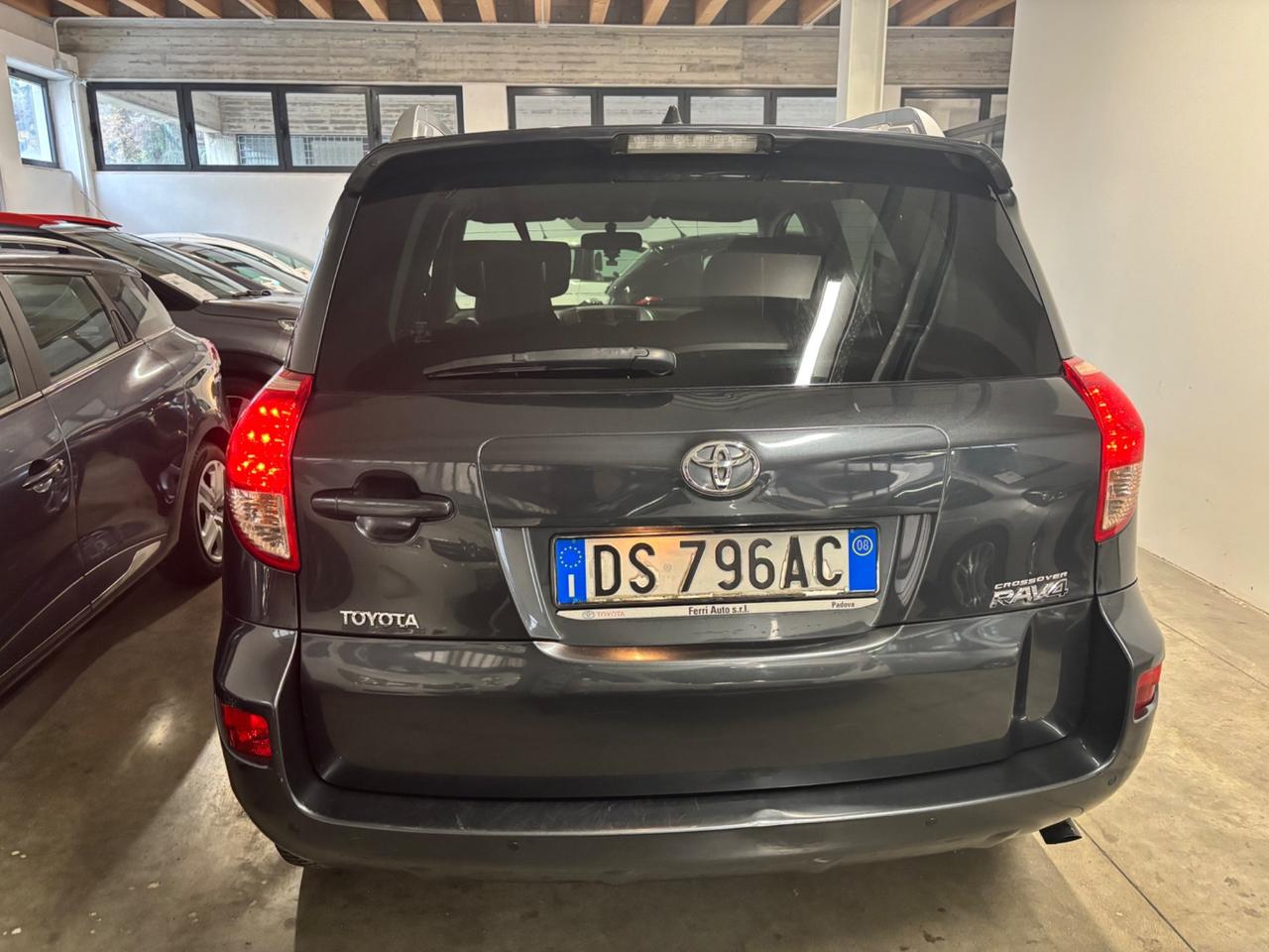 Toyota RAV4 Crossover 2.2 D-4D 136 CV Sol