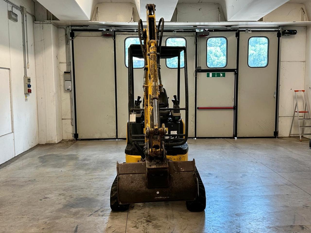 Miniescavatore Komatsu PC 16