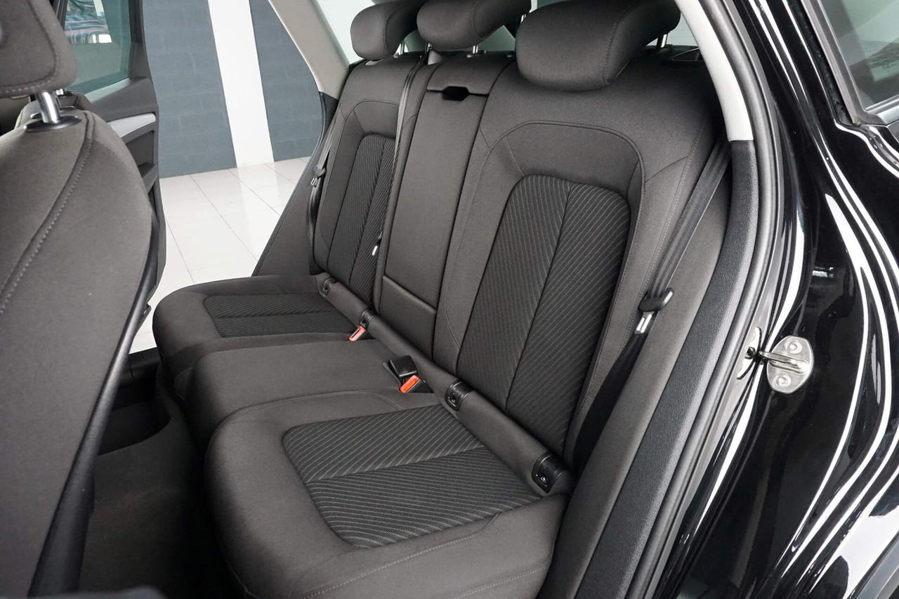 Audi Q5 30 TDI S tronic Business