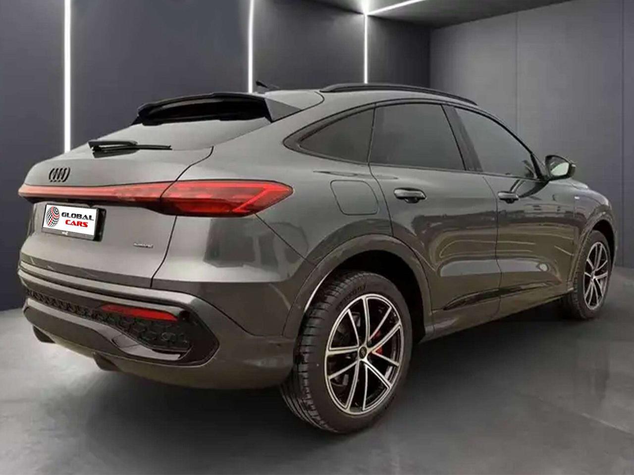 Audi Q5 Q5 2.0 tdi mhev SPB S line quattro 204cv s-tronic/Matrix/Gancio