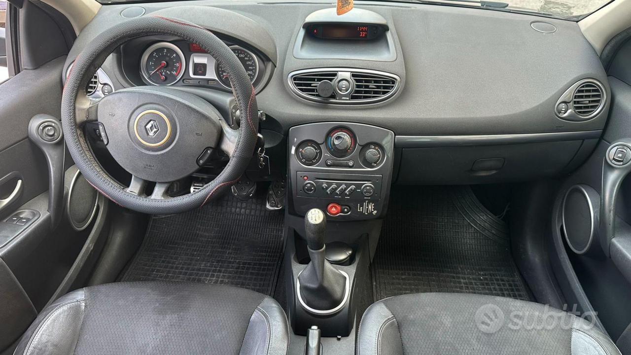 RENAULT Clio 1.5 dCi 85CV 5 porte Le Iene 2.450