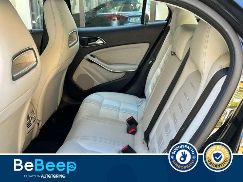 Mercedes-Benz GLA 200 D SPORT AUTO